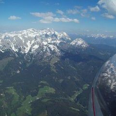 Flugwegposition um 16:47:24: Aufgenommen in der Nähe von Weng im Gesäuse, 8913, Österreich in 2072 Meter